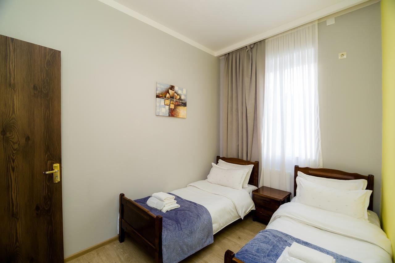 تبليسي Big Family Guest House المظهر الخارجي الصورة